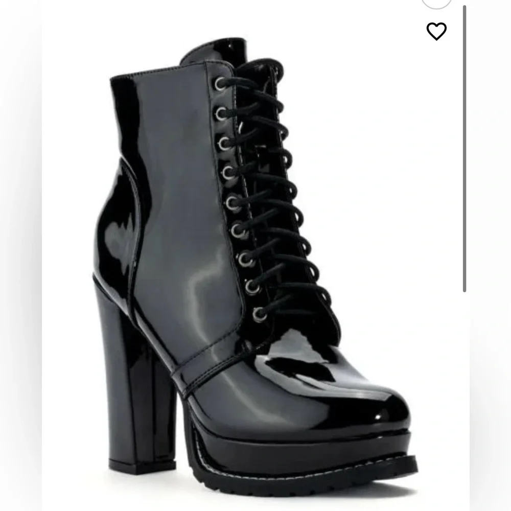 AZALEA WANG Freddie Chunky Lace Up booties SIZE: 8 - Picture 3 of 10